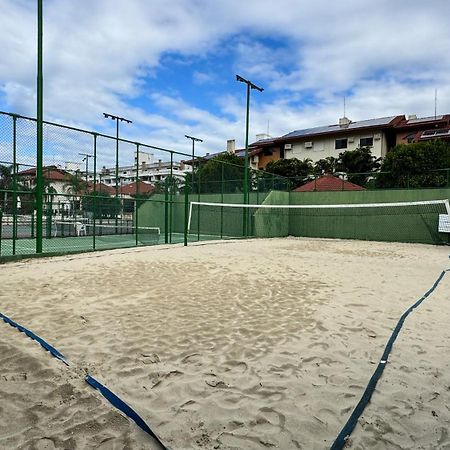 Apto Cond. Porto Ventura 3 Quartos Флорианополис Экстерьер фото