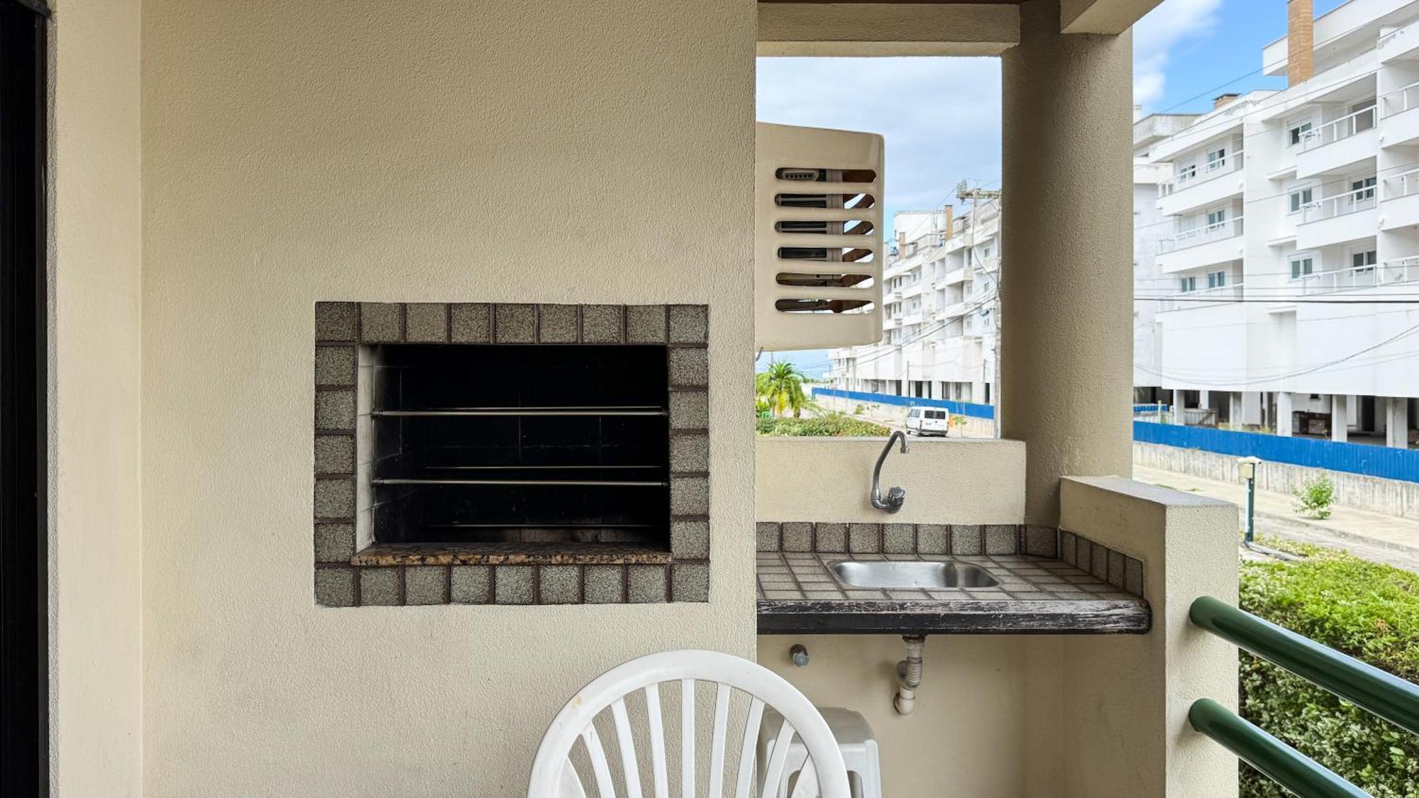 Apto Cond. Porto Ventura 3 Quartos Флорианополис Экстерьер фото