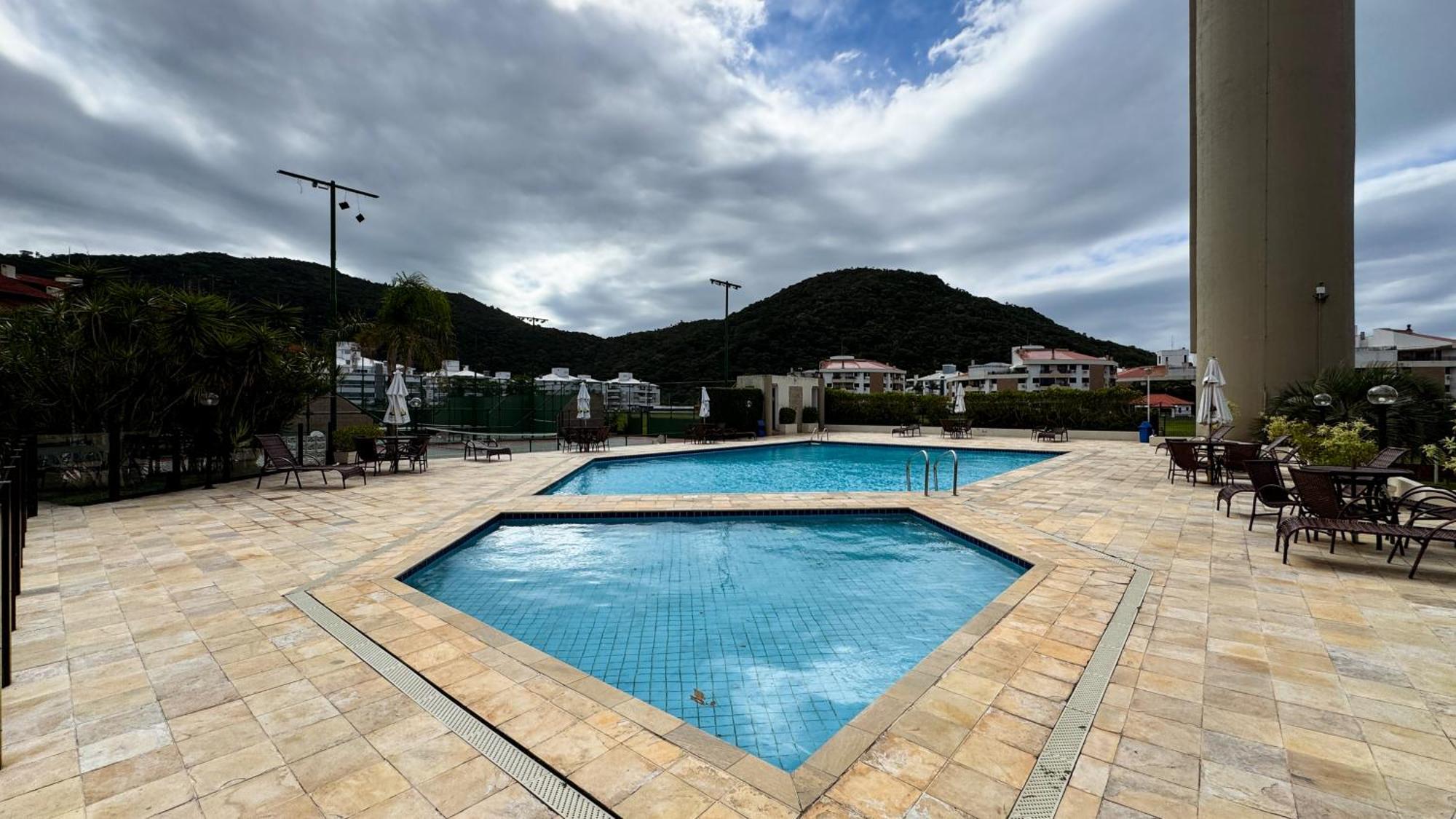 Apto Cond. Porto Ventura 3 Quartos Флорианополис Экстерьер фото