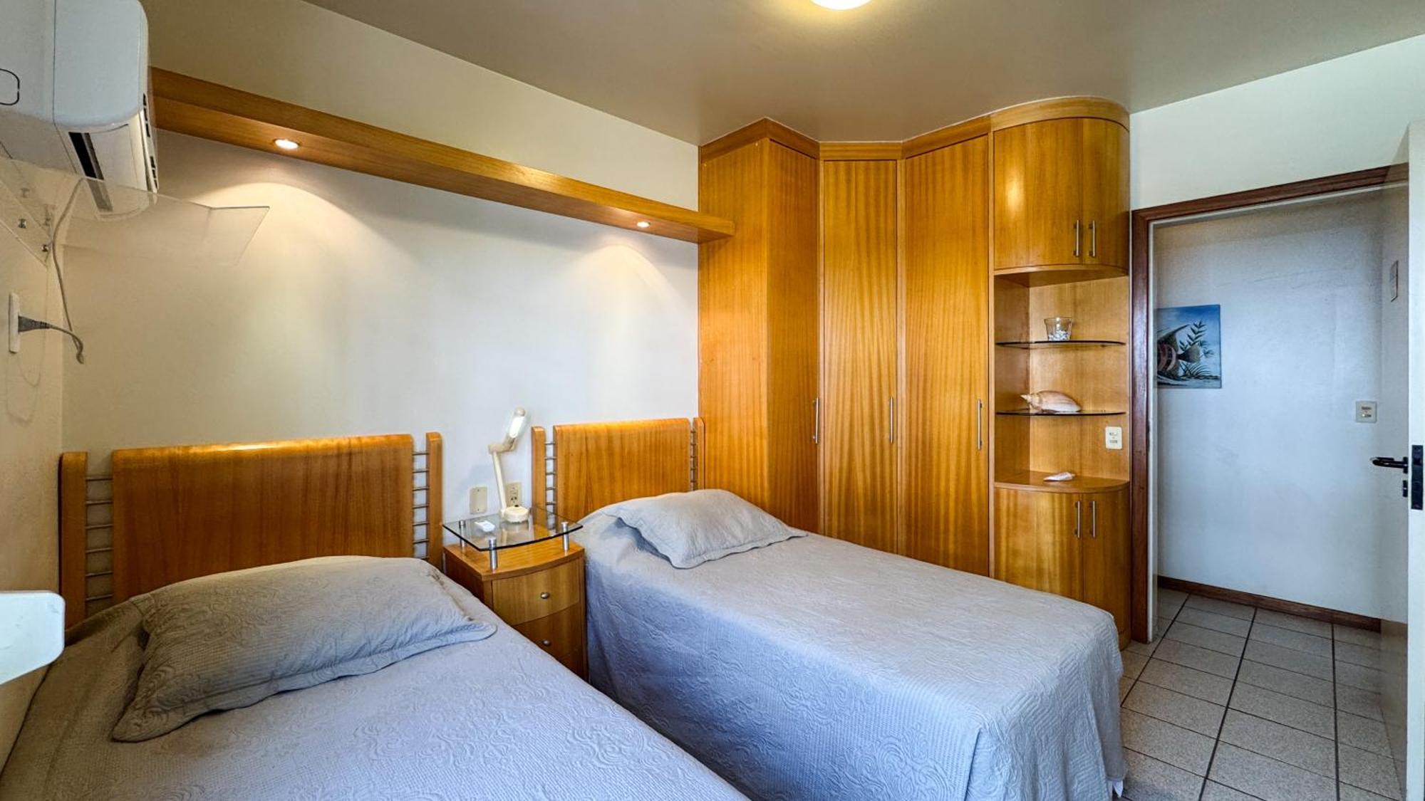 Apto Cond. Porto Ventura 3 Quartos Флорианополис Экстерьер фото